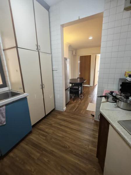 Bayshore Park, 62 Bayshore Road, Bedok / Upper East Coast, Room Rental, 130 sqft, Condominium For Rent, by Steve Voon, 500254706 - Kitchen - PropertyGuru.com.sg