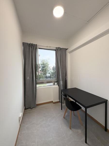 Cheap Bedroom near Kembangan MRT, Changi Road, Eunos / Geylang / Paya Lebar, Room Rental, 130 sqft, Shophouse For Rent, by Alan Tsui 徐先生, 500254719 - Study - PropertyGuru.com.sg