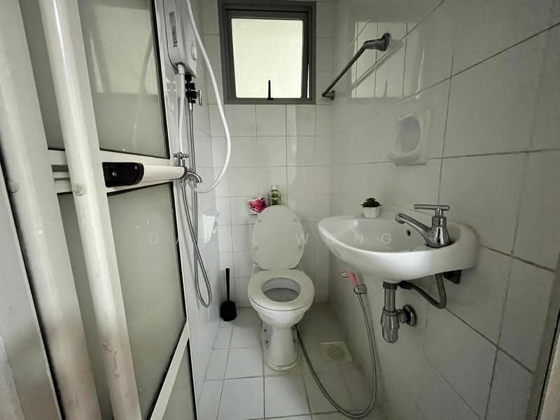 Bishan Loft, 31 Bishan Street 11, Ang Mo Kio / Bishan / Thomson, Room Rental, 80 sqft, Condominium For Rent, by Daryl Wong, 500254720 - Bathroom - PropertyGuru.com.sg