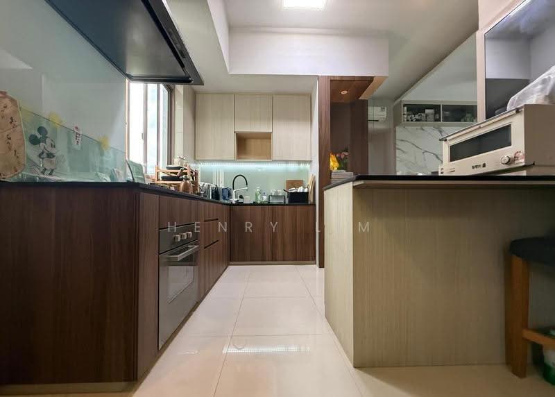 The Waterline, 167 Poh Huat Road West, Hougang / Punggol / Sengkang, 3 Bedrooms, 1,173 sqft, Condominium For Sale, by Henry Lim, 500254748 - Kitchen - PropertyGuru.com.sg
