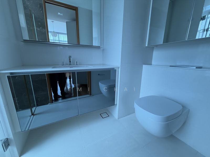 76 Shenton, 76 Shenton Way, Chinatown / Tanjong Pagar, 1 Bedroom, 592 sqft, Apartment For Rent, by Emi Chai, 500254749 - Bathroom - PropertyGuru.com.sg