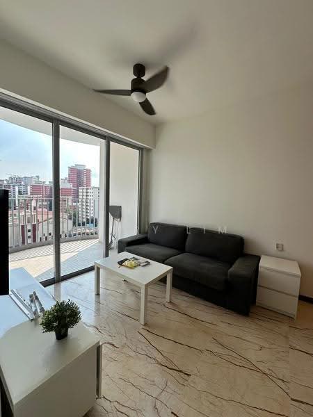 Queens Peak, 1 Dundee Road, Alexandra / Commonwealth, 2 Bedrooms, 775 sqft, Condominium For Sale, by Henry Lim, 500254758 - Living Room - PropertyGuru.com.sg