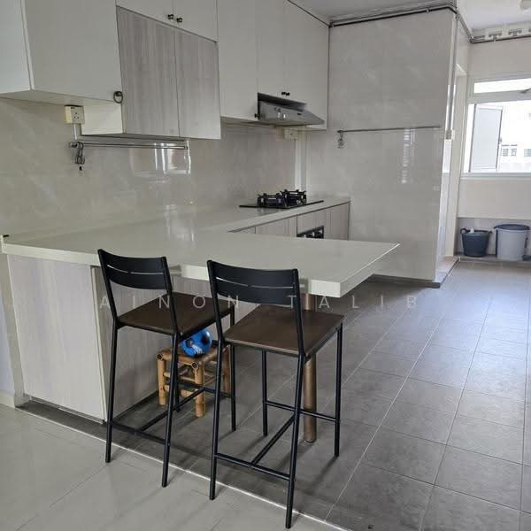 361 Yung An Road, 361 Yung An Road, Boon Lay / Jurong / Tuas, 3 Bedrooms, 1,173 sqft, HDB Flat For Sale, by Ainon Talib, 500254760 - Kitchen - PropertyGuru.com.sg