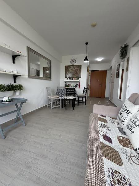 118A Canberra Crescent, 118A Canberra Crescent, Sembawang / Yishun, 1 Bedroom, 509 sqft, HDB Flat For Rent, by Terence Tan, 500254761 - Living Room - PropertyGuru.com.sg