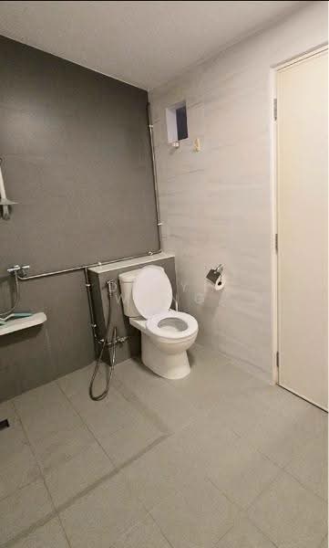 Lorong Melayu, Bedok / Upper East Coast, Room Rental, 150 sqft, Terraced House For Rent, by Daryl Wong, 500254779 - Bathroom - PropertyGuru.com.sg