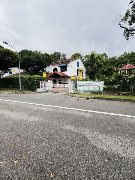 Orchid Village, Vanda Road, Newton / Novena, 4 Bedrooms, 2,430 sqft, Semi-Detached House For Rent, by Michelle Tan, 500254785 - PropertyGuru.com.sg