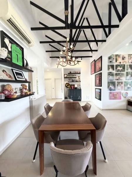 Clementi Park, 127 Sunset Way, Clementi Park / Upper Bukit Timah, 3 Bedrooms, 1,722 sqft, Condominium For Sale, by Jan Tan, 500254789 - Dining Room - PropertyGuru.com.sg
