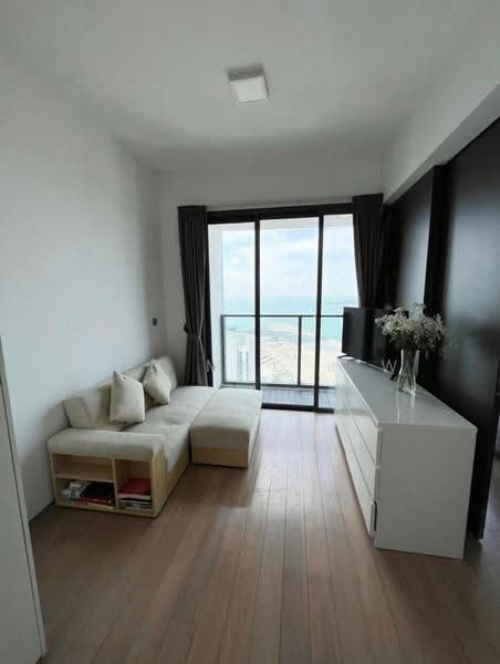Skysuites @ Anson, 8 Enggor Street, Chinatown / Tanjong Pagar, 1 Bedroom, 398 sqft, Condominium For Rent, by Jun Mak J W, 500254790 - Living Room - PropertyGuru.com.sg