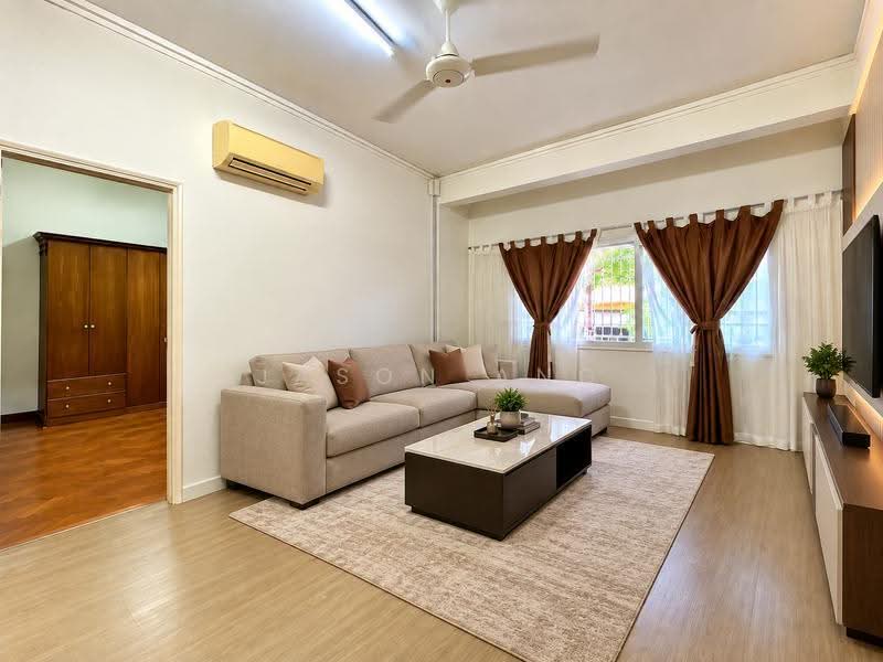 Still Mansion, 2 Still Road, East Coast / Marine Parade, 3 Bedrooms, 1,087 sqft, Apartment For Sale, by Jason Ang, 500254823 - Living Room - PropertyGuru.com.sg