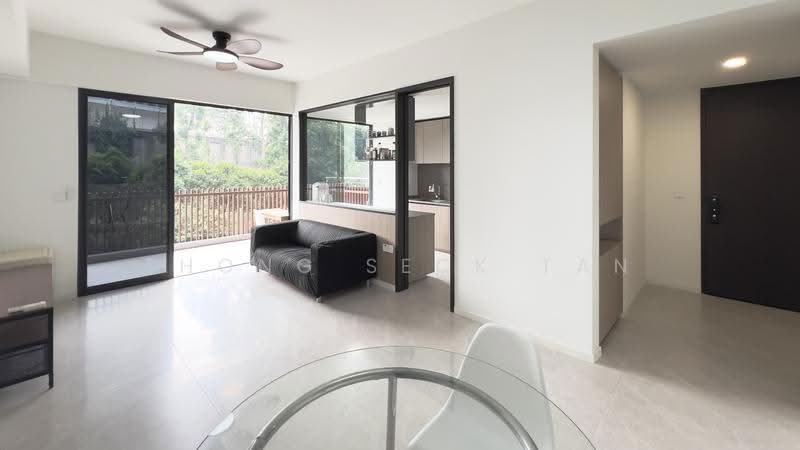 KI Residences At Brookvale, 16 Brookvale Drive, Clementi Park / Upper Bukit Timah, 3 Bedrooms, 1,173 sqft, Condominium For Sale, by Thong Seck Tan, 500254884 - Living Room - PropertyGuru.com.sg