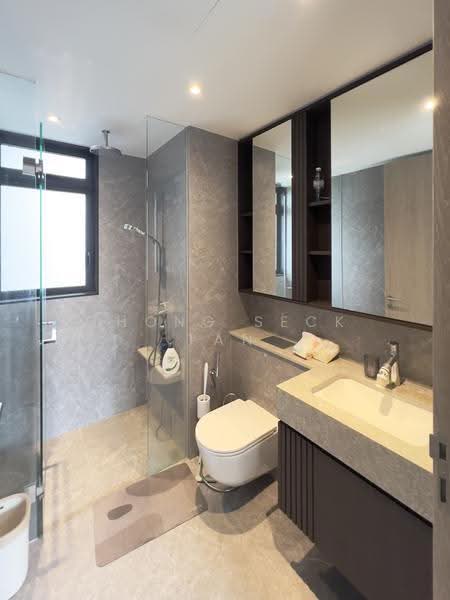 KI Residences At Brookvale, 16 Brookvale Drive, Clementi Park / Upper Bukit Timah, 3 Bedrooms, 1,173 sqft, Condominium For Sale, by Thong Seck Tan, 500254884 - Bathroom - PropertyGuru.com.sg