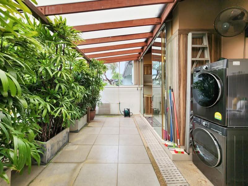 2-Sty Land Size 4564sqft @ Seletar / Yio Chu Kang, Seletar / Yio Chu Kang, 5 Bedrooms, 2,890 sqft, Corner Terrace For Sale, by Sut M S, 500254935 - Exterior - PropertyGuru.com.sg