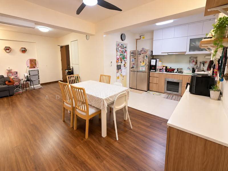 229B Sumang Lane, 229B Sumang Lane, Hougang / Punggol / Sengkang, 3 Bedrooms, 1,001 sqft, HDB Flat For Sale, by Adi Mesti Jadi, 500254961 - Living Room - PropertyGuru.com.sg