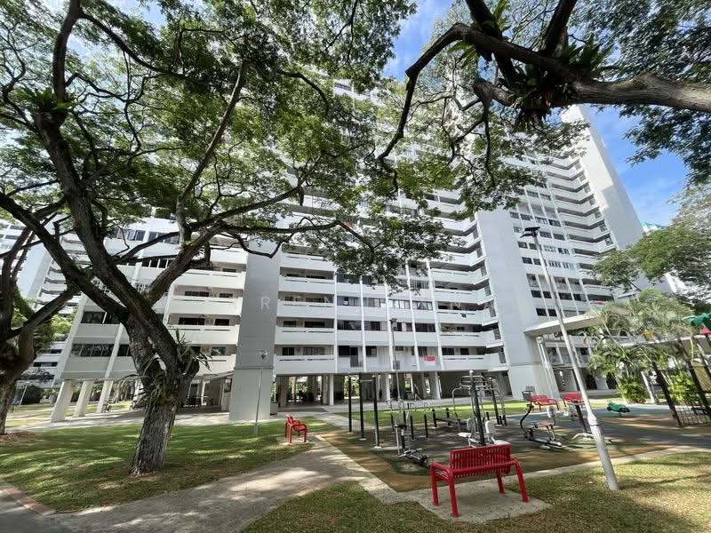 32 Marine Crescent, 32 Marine Crescent, East Coast / Marine Parade, 3 Bedrooms, 700 sqft, HDB Flat For Sale, by Torrenn Tnay, 500254962 - Exterior - PropertyGuru.com.sg