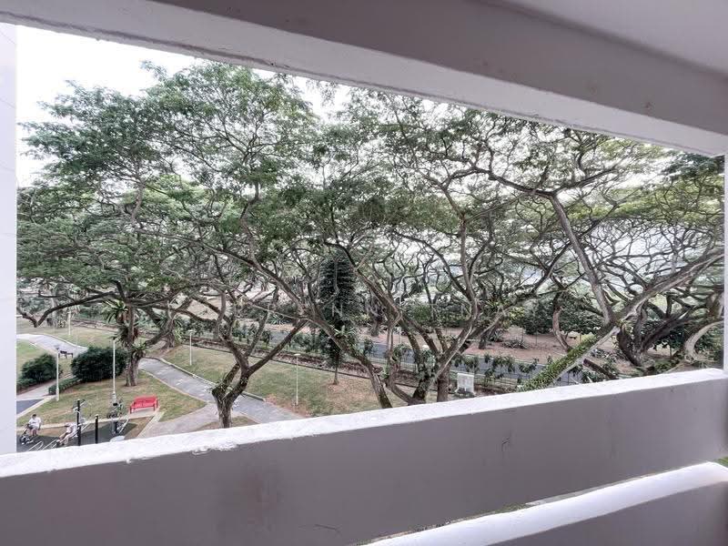 32 Marine Crescent, 32 Marine Crescent, East Coast / Marine Parade, 3 Bedrooms, 700 sqft, HDB Flat For Sale, by Torrenn Tnay, 500254962 - Exterior - PropertyGuru.com.sg