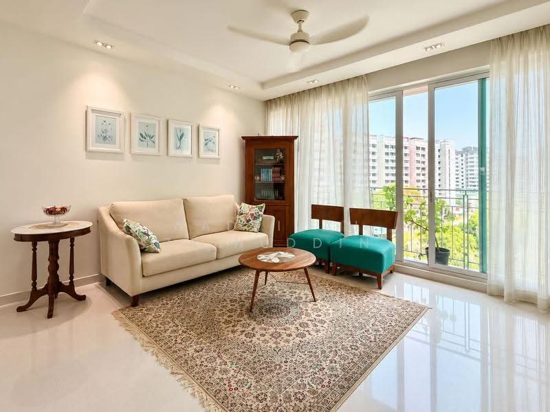 The Esparis, 9B Pasir Ris Drive 4, Pasir Ris / Tampines, 4 Bedrooms, 1,464 sqft, Condominium For Sale, by Nadzirah Zainuddin, 500254966 - Living Room - PropertyGuru.com.sg