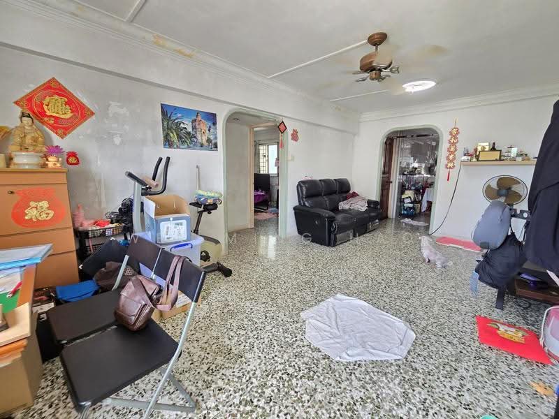 402 Bedok North Avenue 3, 402 Bedok North Avenue 3, Bedok / Upper East Coast, 3 Bedrooms, 990 sqft, HDB Flat For Rent, by Wee Ming Hao, 500254972 - Living Room - PropertyGuru.com.sg