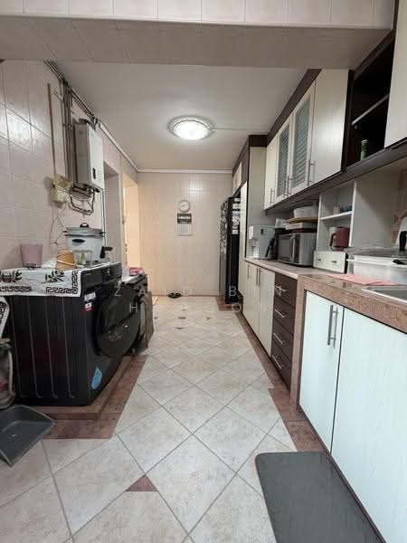 505 Bedok North Avenue 3, 505 Bedok North Avenue 3, Bedok / Upper East Coast, 3 Bedrooms, 1,324 sqft, HDB Flat For Rent, by Zaid Bin Haroon, 500254973 - Kitchen - PropertyGuru.com.sg