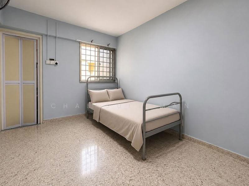 714 Clementi West Street 2, 714 Clementi West Street 2, Buona Vista / West Coast / Clementi New Town, 2 Bedrooms, 721 sqft, HDB Flat For Sale, by Chal Sulaiman, 500254977 - Bedroom - PropertyGuru.com.sg