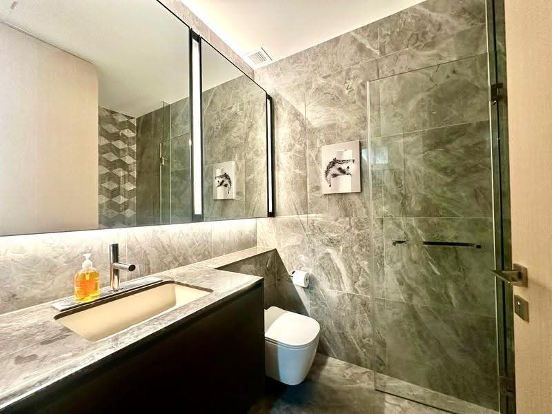 Leedon Green, 26 Leedon Heights, Tanglin / Holland / Bukit Timah, 2 Bedrooms, 710 sqft, Condominium For Sale, by Kavin Kuah, 500254987 - Bathroom - PropertyGuru.com.sg