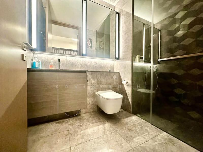 Leedon Green, 26 Leedon Heights, Tanglin / Holland / Bukit Timah, 2 Bedrooms, 710 sqft, Condominium For Sale, by Kavin Kuah, 500254987 - Bathroom - PropertyGuru.com.sg