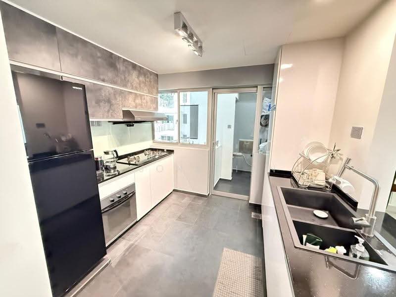 Grandeur 8, 14 Ang Mo Kio Central 3, Ang Mo Kio / Bishan / Thomson, 3 Bedrooms, 1,227 sqft, Condominium For Sale, by S Jonathan, 500254994 - Kitchen - PropertyGuru.com.sg