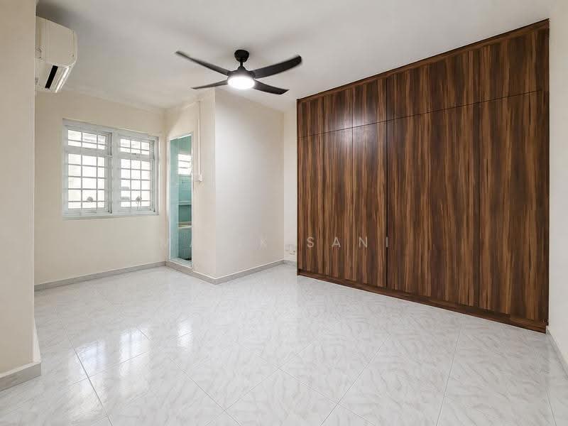 450D Tampines Street 42, 450D Tampines Street 42, Pasir Ris / Tampines, 4 Bedrooms, 1,313 sqft, HDB Flat For Sale, by Malik Sani, 500254996 - PropertyGuru.com.sg
