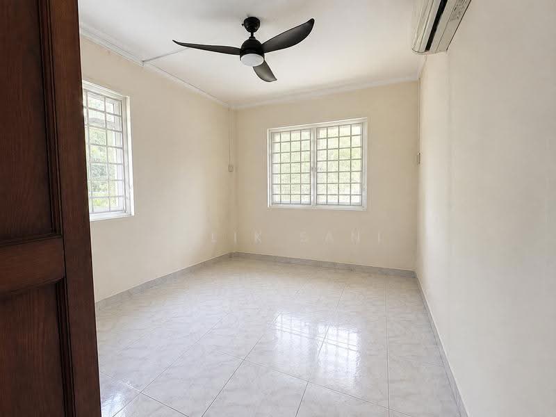 450D Tampines Street 42, 450D Tampines Street 42, Pasir Ris / Tampines, 4 Bedrooms, 1,313 sqft, HDB Flat For Sale, by Malik Sani, 500254996 - PropertyGuru.com.sg