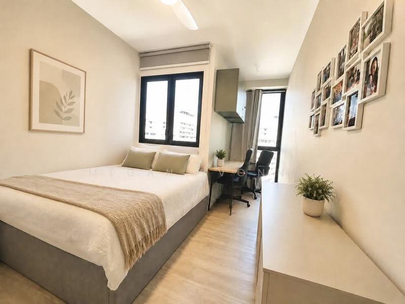 Sengkang Grand Residences, 82 Compassvale Bow, Hougang / Punggol / Sengkang, 2 Bedrooms, 764 sqft, Condominium For Sale, by Megan Yvonne, 500254997 - Bedroom - PropertyGuru.com.sg