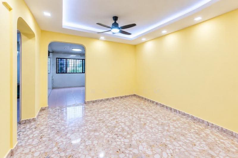 587 Ang Mo Kio Avenue 3, Ang Mo Kio Avenue 3, 2 Bedrooms, 721 sqft, HDB Flat For Sale, by Jenny Lum, 500255002 - Interior - PropertyGuru.com.sg