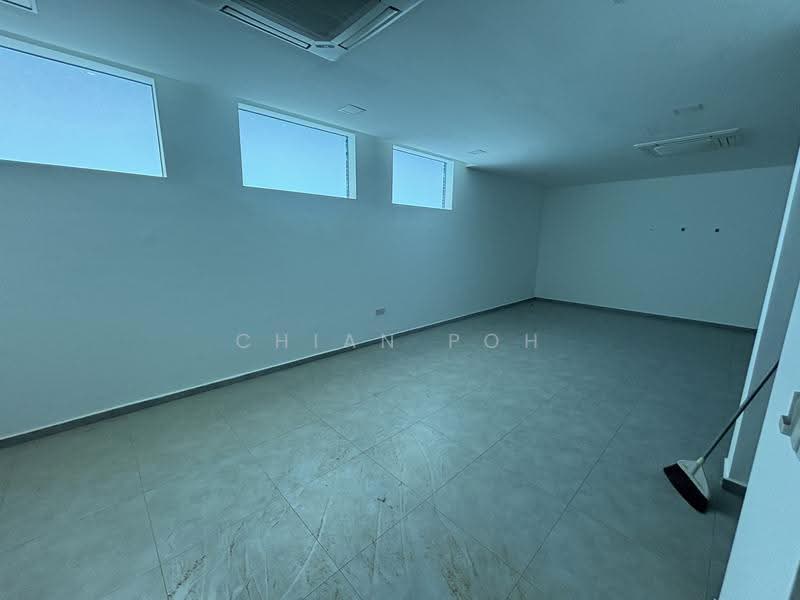 WakHassan Place, Wak Hassan Place, Sembawang / Yishun, 6 Bedrooms, 7,335 sqft, Semi-Detached House For Rent, by Chian Poh, 500255004 - PropertyGuru.com.sg