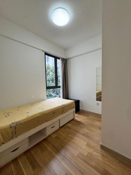 Hedges Park Condominium, 71 Flora Drive, Changi Airport / Changi Village, 3 Bedrooms, 1,076 sqft, Condominium For Sale, by Alan Tian, 500255009 - Bedroom - PropertyGuru.com.sg