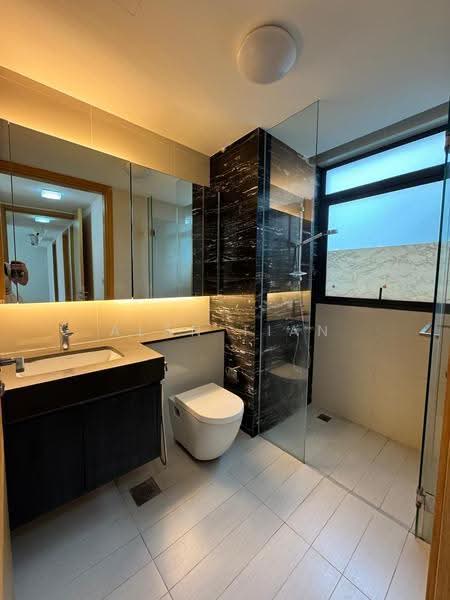 Hedges Park Condominium, 71 Flora Drive, Changi Airport / Changi Village, 3 Bedrooms, 1,076 sqft, Condominium For Sale, by Alan Tian, 500255009 - Bathroom - PropertyGuru.com.sg