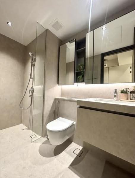 The Ranz, 109 Rangoon Road, Farrer Park / Serangoon Rd, 2 Bedrooms, 689 sqft, Apartment For Sale, by James Lee, 500255011 - Bathroom - PropertyGuru.com.sg