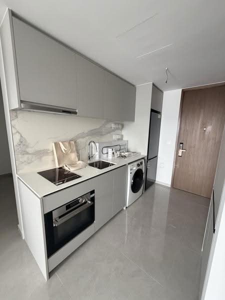 Grand Dunman, 18 Dunman Road, East Coast / Marine Parade, 2 Bedrooms, 667 sqft, Condominium For Rent, by Joshua Tech, 500255025 - Kitchen - PropertyGuru.com.sg
