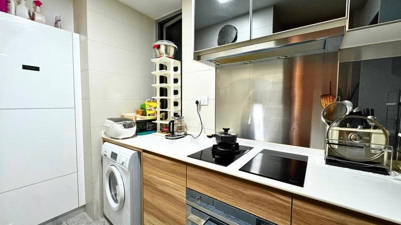 Stars of Kovan, 980 Upper Serangoon Road, Hougang / Punggol / Sengkang, 2 Bedrooms, 743 sqft, Condominium For Sale, by Jocelyn Chua 蔡颸嬣, 500255034 - Kitchen - PropertyGuru.com.sg