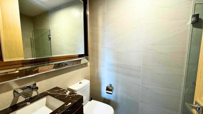 Stars of Kovan, 980 Upper Serangoon Road, Hougang / Punggol / Sengkang, 2 Bedrooms, 743 sqft, Condominium For Sale, by Jocelyn Chua 蔡颸嬣, 500255034 - Bathroom - PropertyGuru.com.sg
