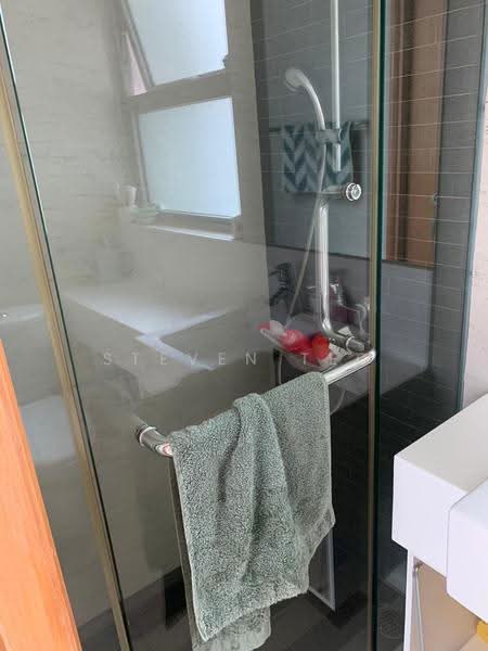 Park Infinia at Wee Nam, 2 Lincoln Road, Newton / Novena, 2 Bedrooms, 850 sqft, Condominium For Rent, by Steven Teo, 500255035 - Bathroom - PropertyGuru.com.sg