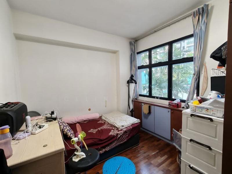 Eastvale, 37 Pasir Ris Drive 3, Pasir Ris / Tampines, 3 Bedrooms, 1,292 sqft, Condominium For Sale, by Celine Kam, 500255045 - PropertyGuru.com.sg