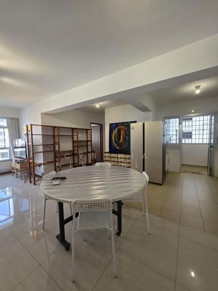 409C Northshore Drive, 409C Northshore Drive, Hougang / Punggol / Sengkang, 3 Bedrooms, 1,011 sqft, HDB Flat For Rent, by Cynthia Cheraphlin Lee Kwai Hoe, 500255054 - Living Room - PropertyGuru.com.sg