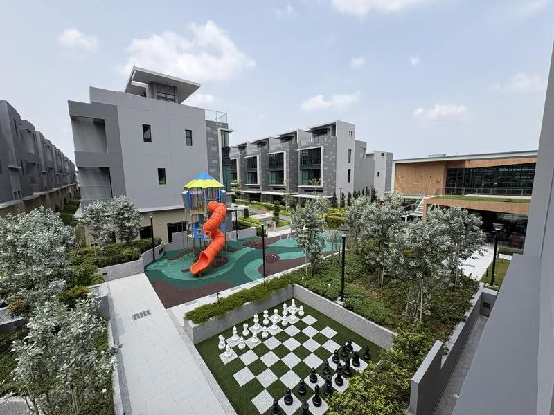 Belgravia Ace, Belgravia Drive, Seletar / Yio Chu Kang, 5 Bedrooms, 3,929 sqft, Semi-Detached House For Sale, by BQ Tey, 500255055 - PropertyGuru.com.sg