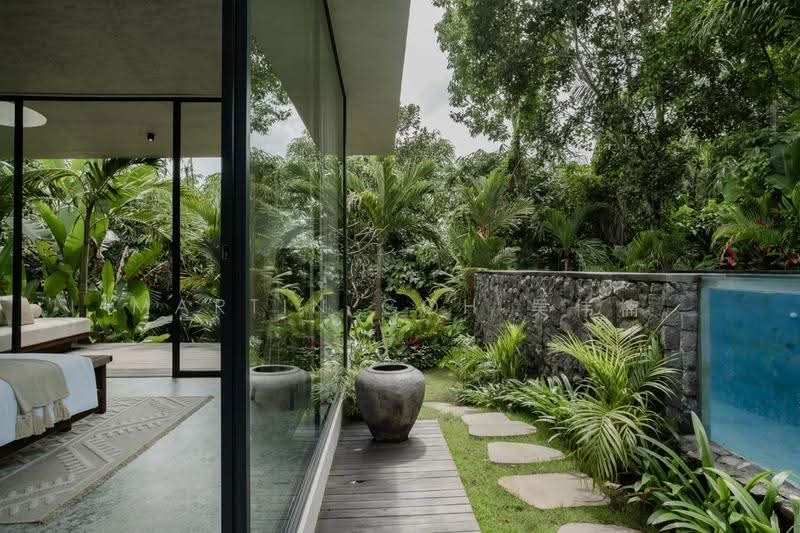 Cluny | Dalvey | Nassim • RARE LAND • Green Views, Absolute Privacy!!, Cluny | Dalvey | Nassim, Tanglin / Holland / Bukit Timah, 8 Bedrooms, 3,500 sqft, Good Class Bungalow For Sale, by Martin Goh 吴伟楠, 500255060 - Bedroom - PropertyGuru.com.sg