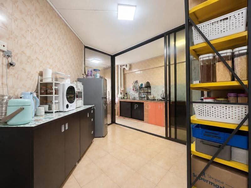 211 Bukit Batok Street 21, 211 Bukit Batok Street 21, Dairy Farm / Bukit Panjang / Choa Chu Kang, 3 Bedrooms, 1,163 sqft, HDB Flat For Sale, by Kaye Poh, 500255072 - Kitchen - PropertyGuru.com.sg