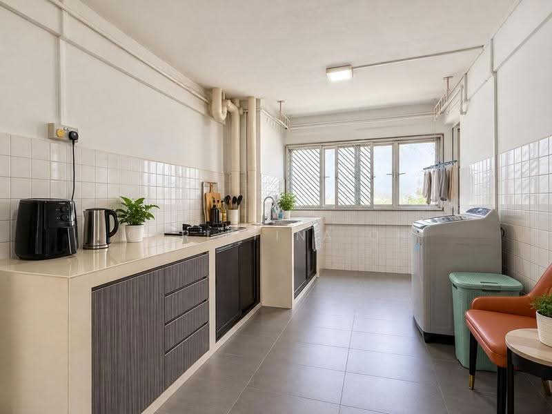 461 Ang Mo Kio Avenue 10, 461 Ang Mo Kio Avenue 10, Ang Mo Kio / Bishan / Thomson, 2 Bedrooms, 732 sqft, HDB Flat For Rent, by Christina Oh, 500255077 - Kitchen - PropertyGuru.com.sg