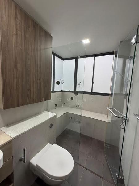 Terrene at Bukit Timah, 117 Jalan Jurong Kechil, Clementi Park / Upper Bukit Timah, 2 Bedrooms, 1,001 sqft, Condominium For Sale, by Jasmine Liew, 500255098 - Bathroom - PropertyGuru.com.sg