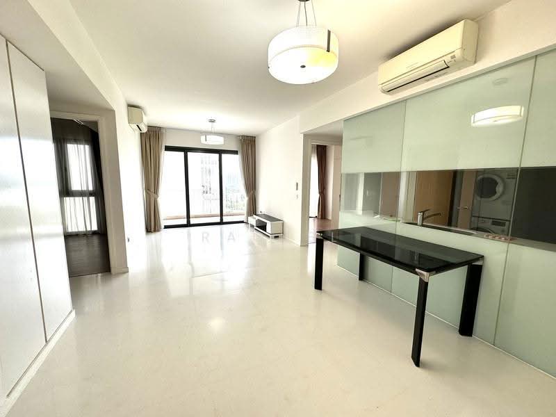 The Lakefront Residences, 42 Lakeside Drive, Boon Lay / Jurong / Tuas, 3 Bedrooms, 1,012 sqft, Condominium For Sale, by Rachel Lim, 500255101 - PropertyGuru.com.sg