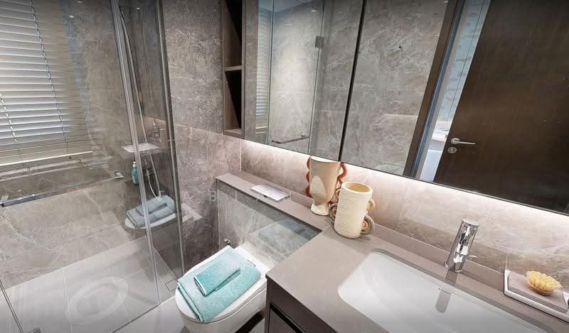 Discounted Freehold, Buona Vista / West Coast / Clementi New Town, 3 Bedrooms, 1,109 sqft, Condominium For Sale, by Fabian Tan, 500255107 - Bathroom - PropertyGuru.com.sg