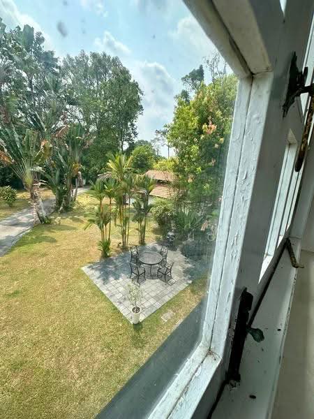 Colonial Black and White Bungalow, Mount Pleasant Road, Newton / Novena, 3 Bedrooms, 6,404 sqft, Bungalow House For Rent, by Michele Cabasug, 500255128 - Garden - PropertyGuru.com.sg