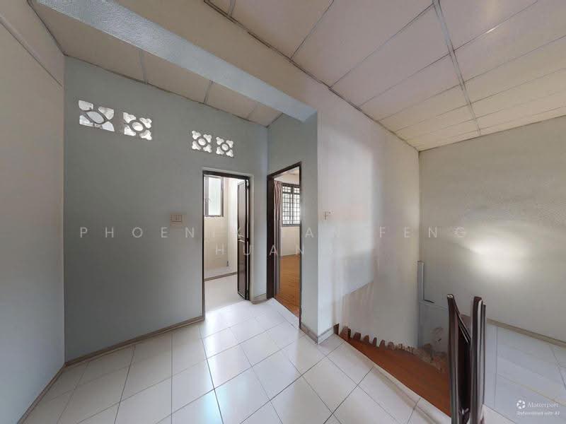 Freehold 2 sty Inter-Terrace Near Kovan MRT, no split level w/ granny room, Freehold Inter-Terrace in Kovan / JIn Hock Chye / Tampines Rd / JIn Rengkam, Hougang / Punggol / Sengkang, 4 Bedrooms, 1,911 sqft, Terraced House For Sale, by Phoenix Tan Feng Huang, 500255135 - PropertyGuru.com.sg