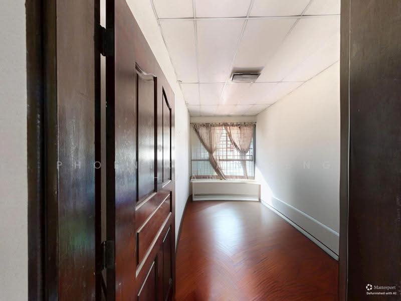 Freehold 2 sty Inter-Terrace Near Kovan MRT, no split level w/ granny room, Freehold Inter-Terrace in Kovan / JIn Hock Chye / Tampines Rd / JIn Rengkam, Hougang / Punggol / Sengkang, 4 Bedrooms, 1,911 sqft, Terraced House For Sale, by Phoenix Tan Feng Huang, 500255135 - PropertyGuru.com.sg